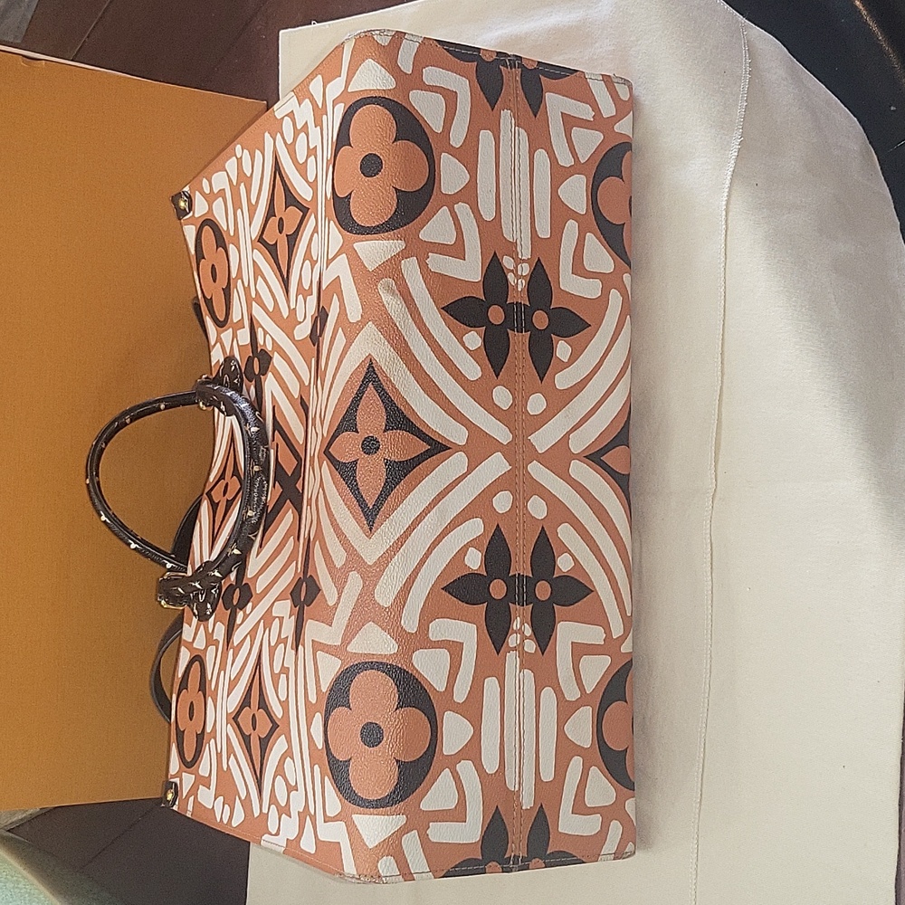 Gone**Louis Vuitton Onthego GM Crafty - Picture 11 of 12